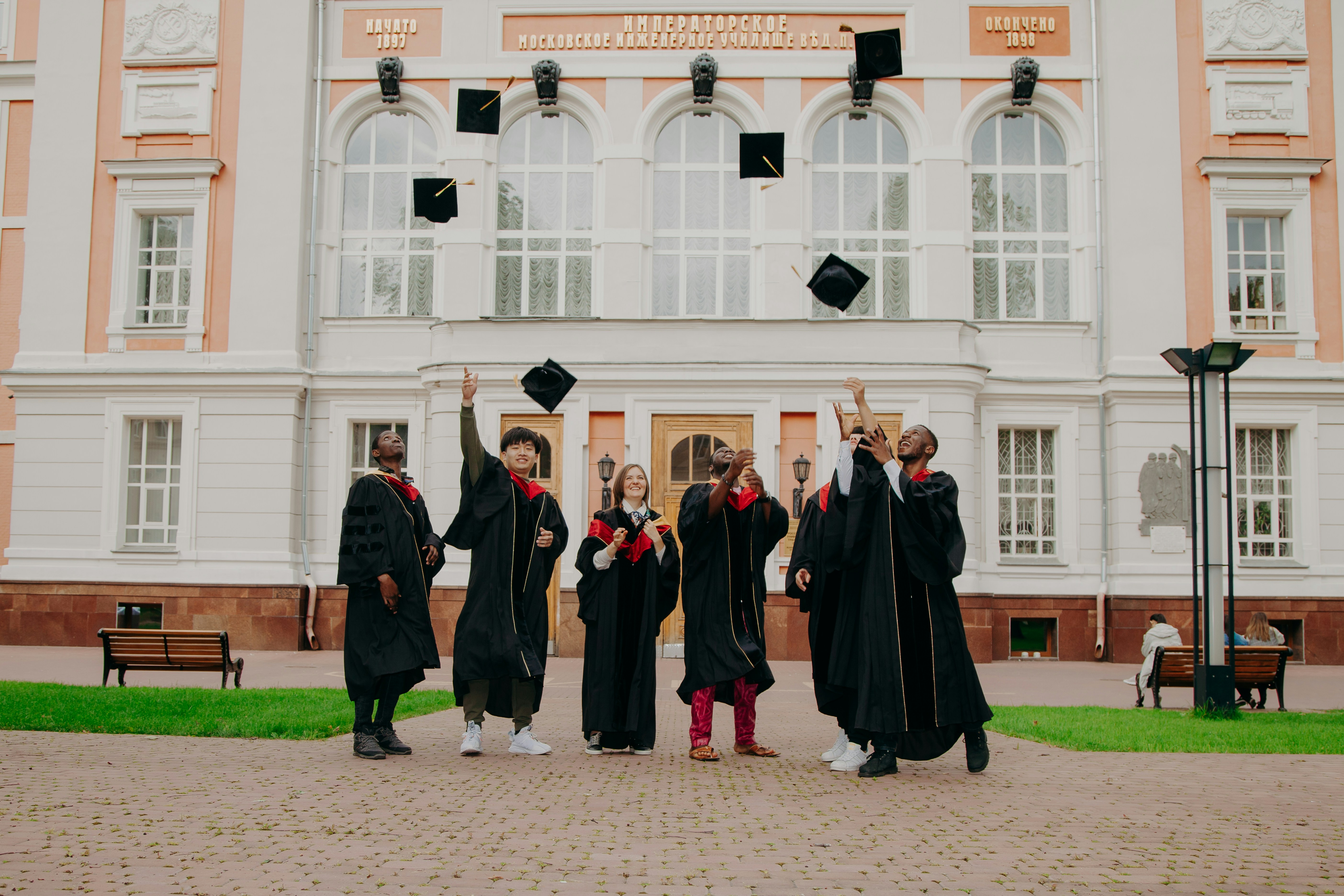 Online IELTS and English learning at National Institute of Language